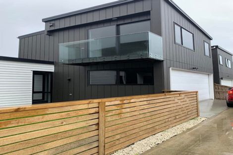 Photo of property in 3 Taiaha Street, Papakura, 2110