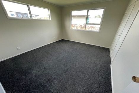 Photo of property in 15 Balwyn Place, Clendon Park, Auckland, 2103