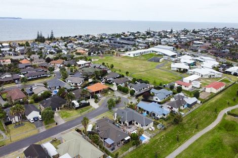 Photo of property in 45 Calypso Drive, Papamoa Beach, Papamoa, 3118