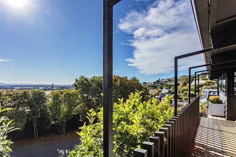 Photo of property in 65 Cannon Hill Crescent, Mount Pleasant, Christchurch, 8081