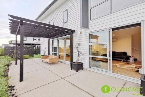 Photo of property in 52 Te Oneroa Way, Long Bay, Auckland, 0630