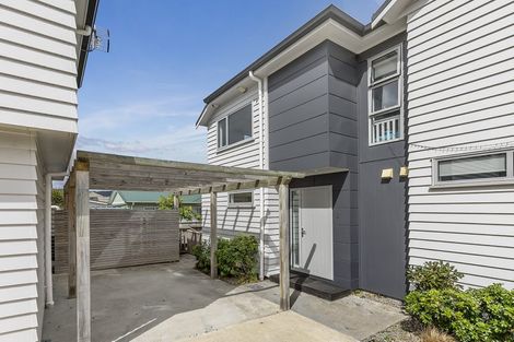 Photo of property in 23e Hinau Street, Tawa, Wellington, 5028