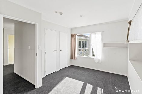 Photo of property in 1 Hill Crescent, Papakura, 2110