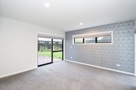 Photo of property in 77 Richfield Drive, Waikiwi, Invercargill, 9810