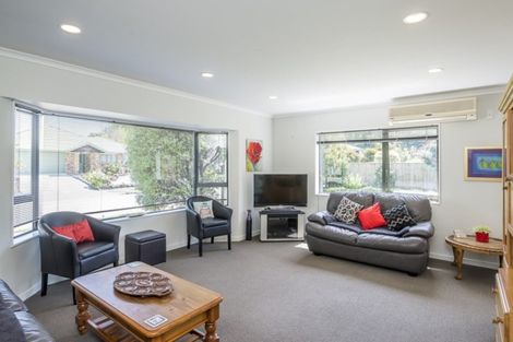 Photo of property in 1 Jeannie Way, Waikanae Beach, Waikanae, 5036