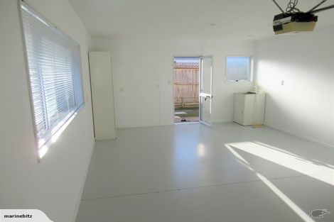 Photo of property in 2b Palomino Drive, Henderson, Auckland, 0612