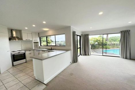 Photo of property in 143 Hamlin Road, Ardmore, Papakura, 2582