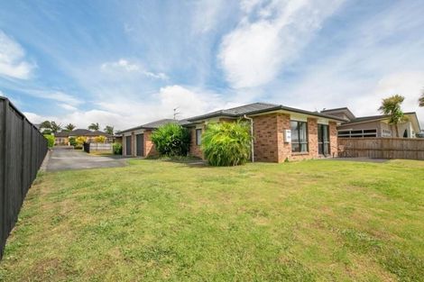 Photo of property in 21b Elsie Drive, Waiuku, 2123