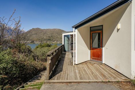 Photo of property in 8b Cresta Lane, Frankton, Queenstown, 9300