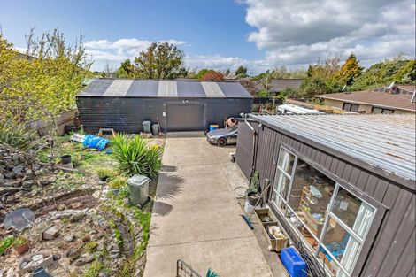 Photo of property in 40 Mako Mako Road, Levin, 5510