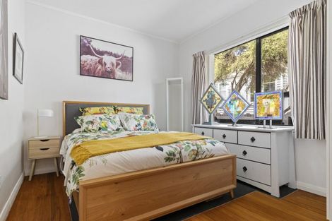 Photo of property in 16 Prospect Terrace, Pukekohe, 2120