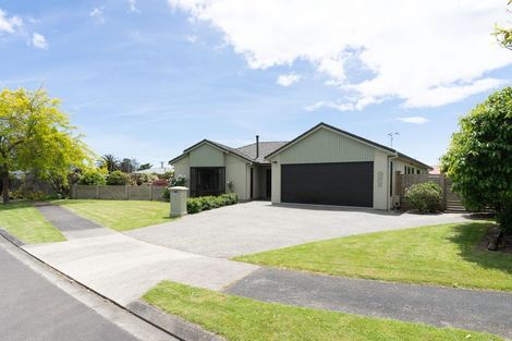 Photo of property in 1 Corfe Castle Lane, Levin, 5510