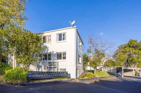 Photo of property in 8/5 Edgars Road, Westmere, Auckland, 1022