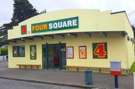 Photo of property in 118 Kahukura Avenue, Waitarere Beach, Levin, 5510