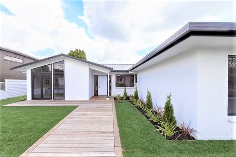 Photo of property in 12 Edwin Street, St Andrews, Hamilton, 3200