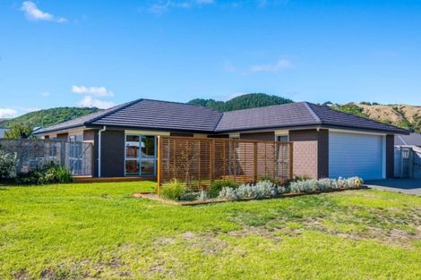 Photo of property in 5 Pearson Place, Paraparaumu, 5032