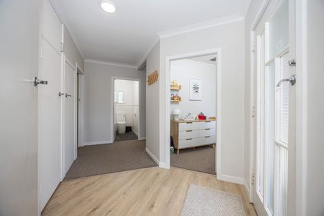 Photo of property in 8 Williams Place, Fairfield, Hamilton, 3214