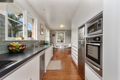 Photo of property in 3 Nixon Street, Hamilton East, Hamilton, 3216