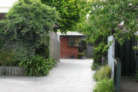Photo of property in 2/45 Yardley Street, Avonhead, Christchurch, 8042