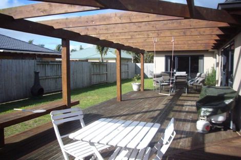 Photo of property in 49 Keepa Close, Papamoa Beach, Papamoa, 3118