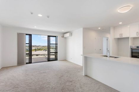 Photo of property in Apollo Apartments, 201/46 Rosedale Road, Rosedale, Auckland, 0632