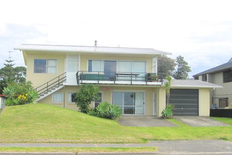 Photo of property in 105 Esplanade Drive, Whangamata, 3620