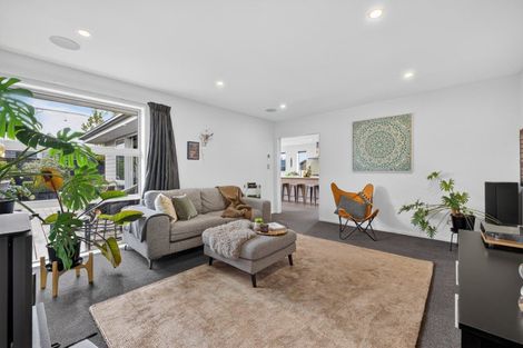 Photo of property in 7 Wattle Lane, Rangiora, 7400