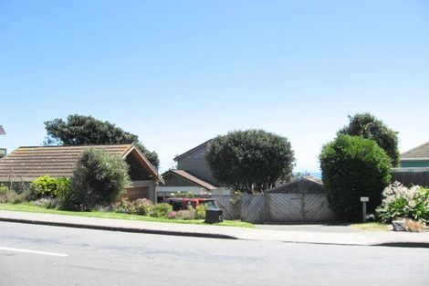 Photo of property in 40 Tireti Road, Titahi Bay, Porirua, 5022