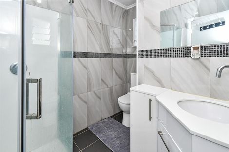 Photo of property in 29 Beaumonts Way, Manurewa, Auckland, 2102