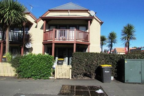 Photo of property in 15 Howe Street, North Dunedin, Dunedin, 9016