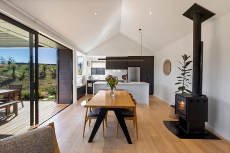 Photo of property in 7 Kotuku Lane, Jacks Point, Queenstown, 9371