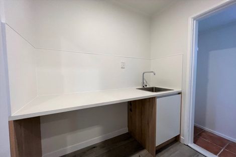 Photo of property in 1/405 East Coast Road, Mairangi Bay, Auckland, 0630