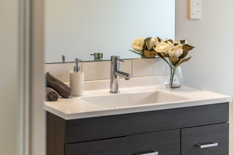 Photo of property in 19 Te Kaeaea Crescent, Wallaceville, Upper Hutt, 5018