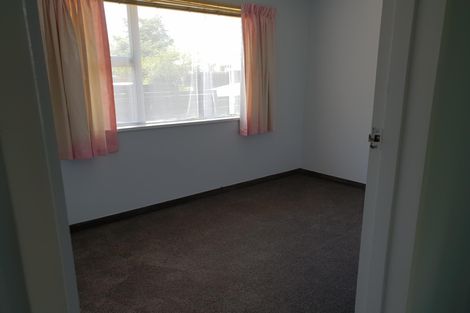 Photo of property in 38 Kimberley Grove, Westbrook, Palmerston North, 4412