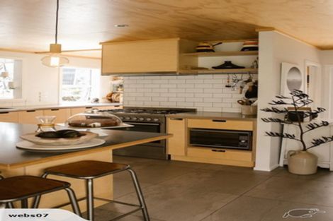 Photo of property in 36a Tasman Parade, Oakura, 4314