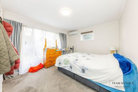 Photo of property in 1/100 Beach Road, Pahurehure, Papakura, 2113