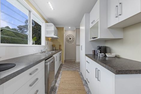 Photo of property in 134 Manuka Road, Bayview, Auckland, 0629