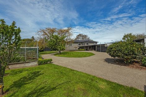 Photo of property in 961 Lockwood Road, Kairanga, Palmerston North, 4475