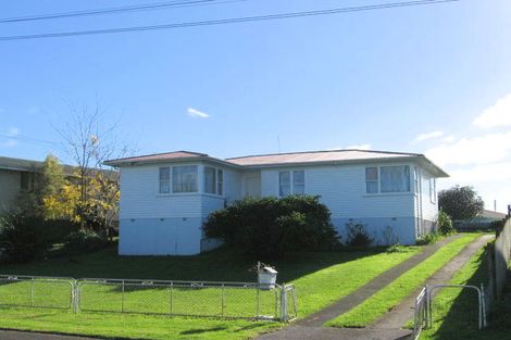 Photo of property in 5 Whitley Crescent, Otara, Auckland, 2023