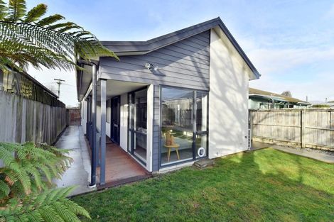Photo of property in 39 Ngarimu Street, Avonside, Christchurch, 8061