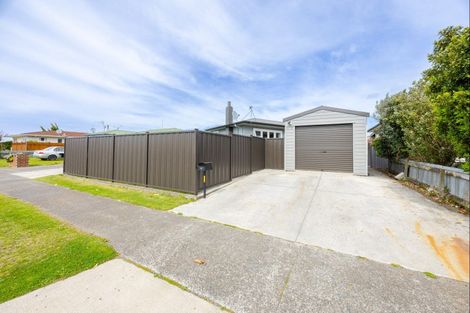 Photo of property in 44 Trinity Crescent, Pirimai, Napier, 4112