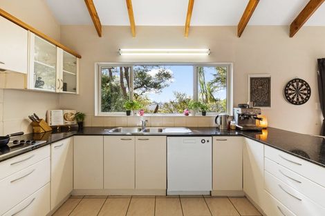 Photo of property in 8f Roseberry Avenue, Birkenhead, Auckland, 0626