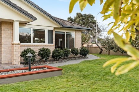 Photo of property in 2 Aranui Drive, Papamoa Beach, Papamoa, 3118