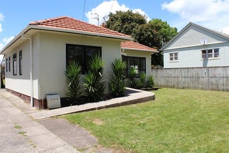 Photo of property in 16 Marire Avenue, Frankton, Hamilton, 3204