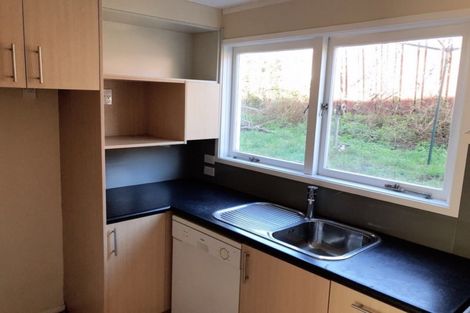 Photo of property in 41 Tiroroa Avenue, Te Atatu South, Auckland, 0610