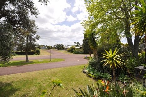 Photo of property in 151 Pauanui Boulevard, Pauanui, Hikuai, 3579