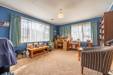 Photo of property in 10 Gorge Road, Waimate, 7924