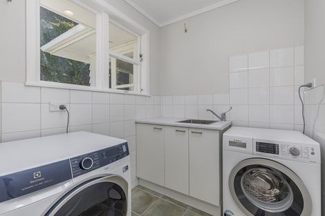 Photo of property in 41 Revans Street, Miramar, Wellington, 6022