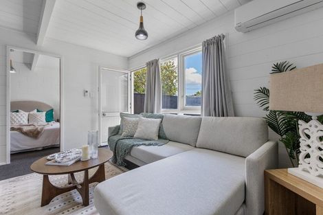 Photo of property in 14a Woodleigh Street, Frankleigh Park, New Plymouth, 4310