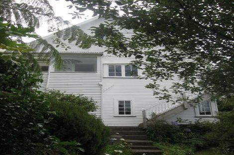 Photo of property in 6 Thorby Street, Northland, Wellington, 6012